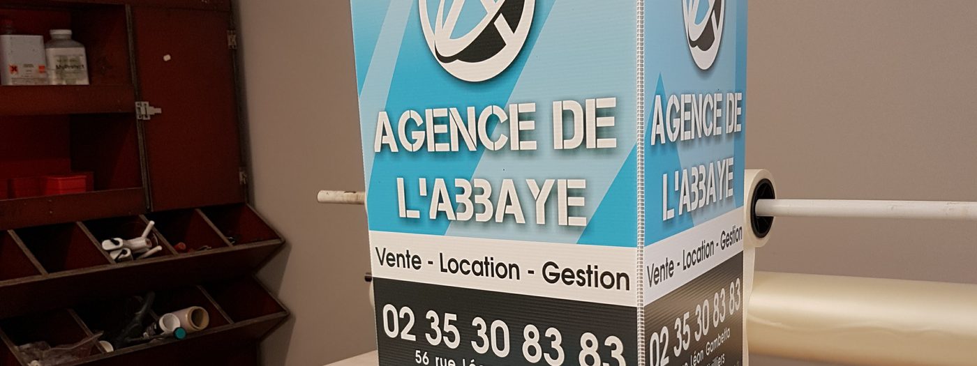 Série de panneaux immobiliers À louer en Akilux imprimés à l'atelier du Havre